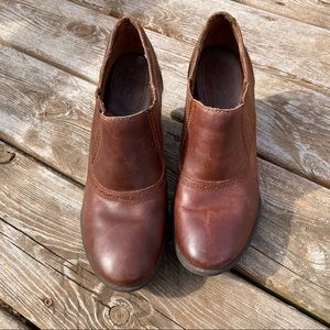 BORN Leather Ankle Boot